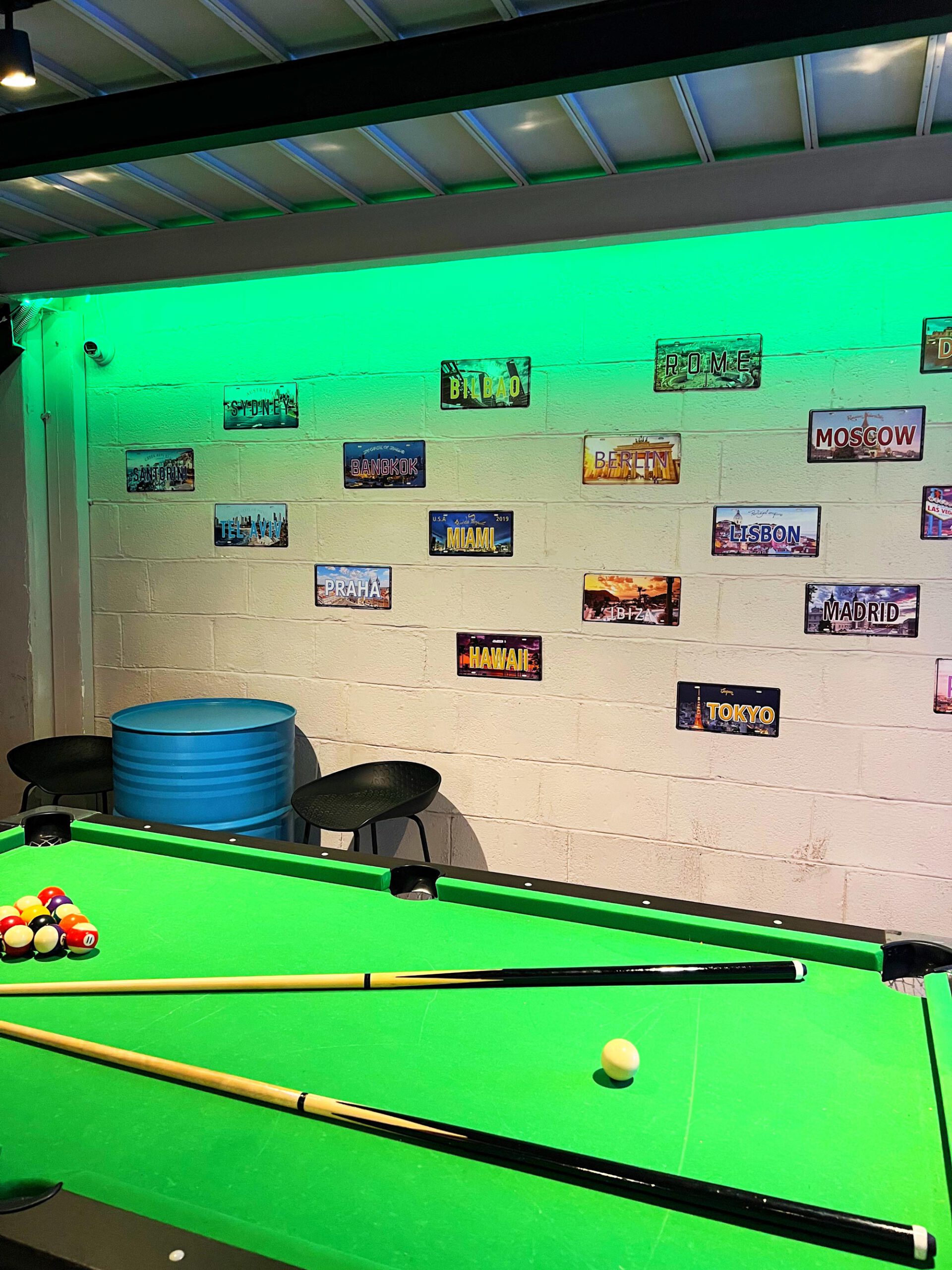 סנוקר - לופט בירושלים - בילי גין